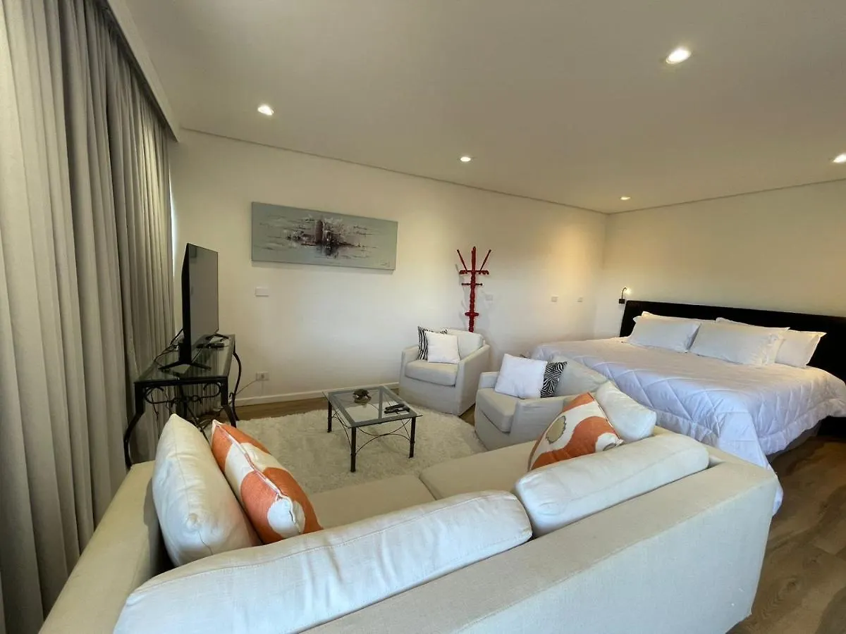 Casa Dos Neves Suite Master Campos do Jordao Homestay
